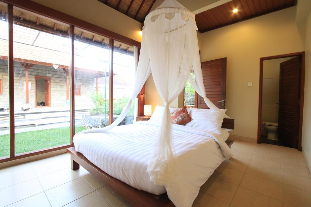 Tanggal Merah Guest House Ubud Esterno foto